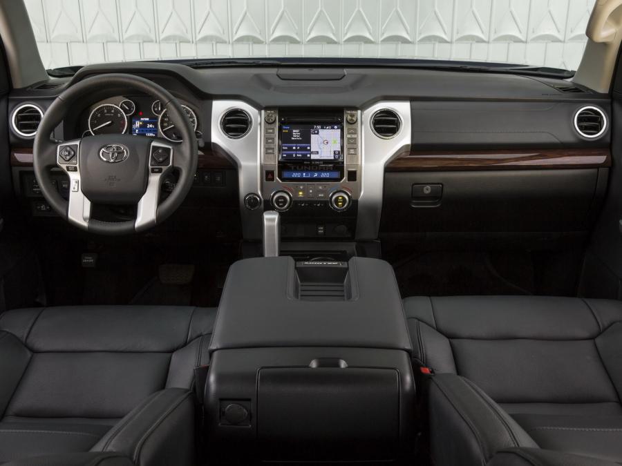  Toyota Tundra Double Cab Limited 2013 года  (фото 10 из 10)